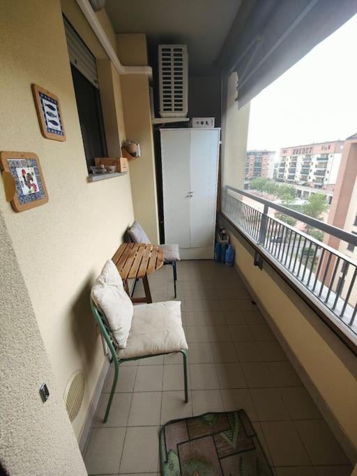 "Come A Casa" - Appartamento Gigi - Self Check In - Ospedale Humanitas - Forum Assago - Tram15 Rozzano Exterior photo